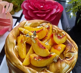 Краснодар. Бисквитные торты (Торт "Рaradiso di cocco", Торт "Чизкейк клубника с базиликом", Торт "Ягодный с фиалкой",  Торт "Сытный  персик" )