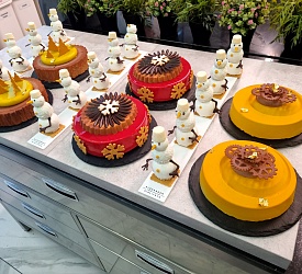 Москва. Новогодние кондитерские изделия. 1 день Москва. Новогодние кондитерские изделия. 1 день