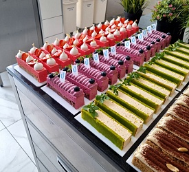 ОНЛАЙН КУРС. Пирожные Птичье молоко. 6 видов. БЕЗ ЧАТА ПОДДЕРЖКИ. Стоимость 7000 рублей.